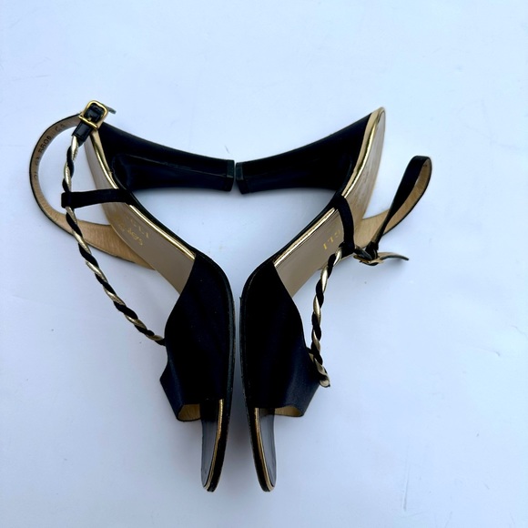 Bruno Magli Vintage Women's Size 6B Made In Italy Black and Gold Heels - Picture 5 of 7